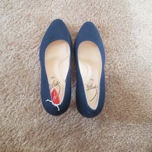 Shoe